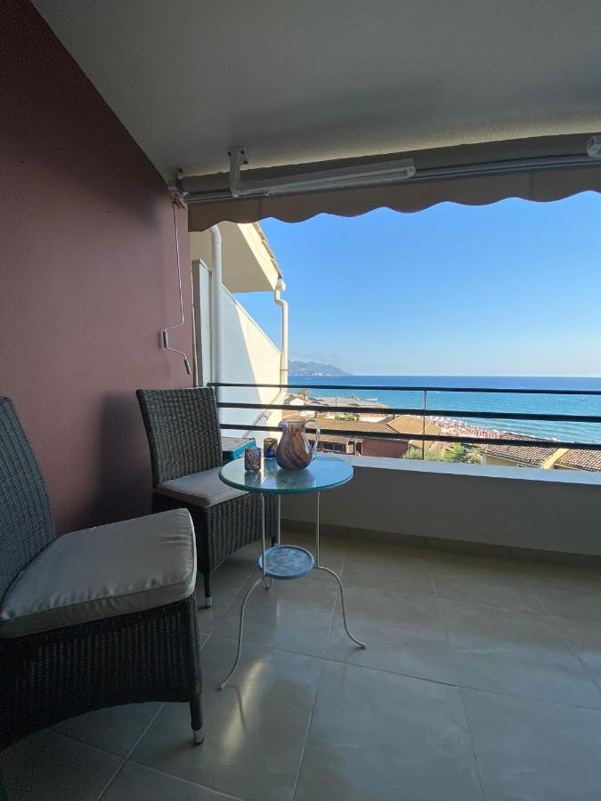 Daydream Seaview Deluxe Home 152 By New Era In Glyfada Beach Corfu Exterior foto